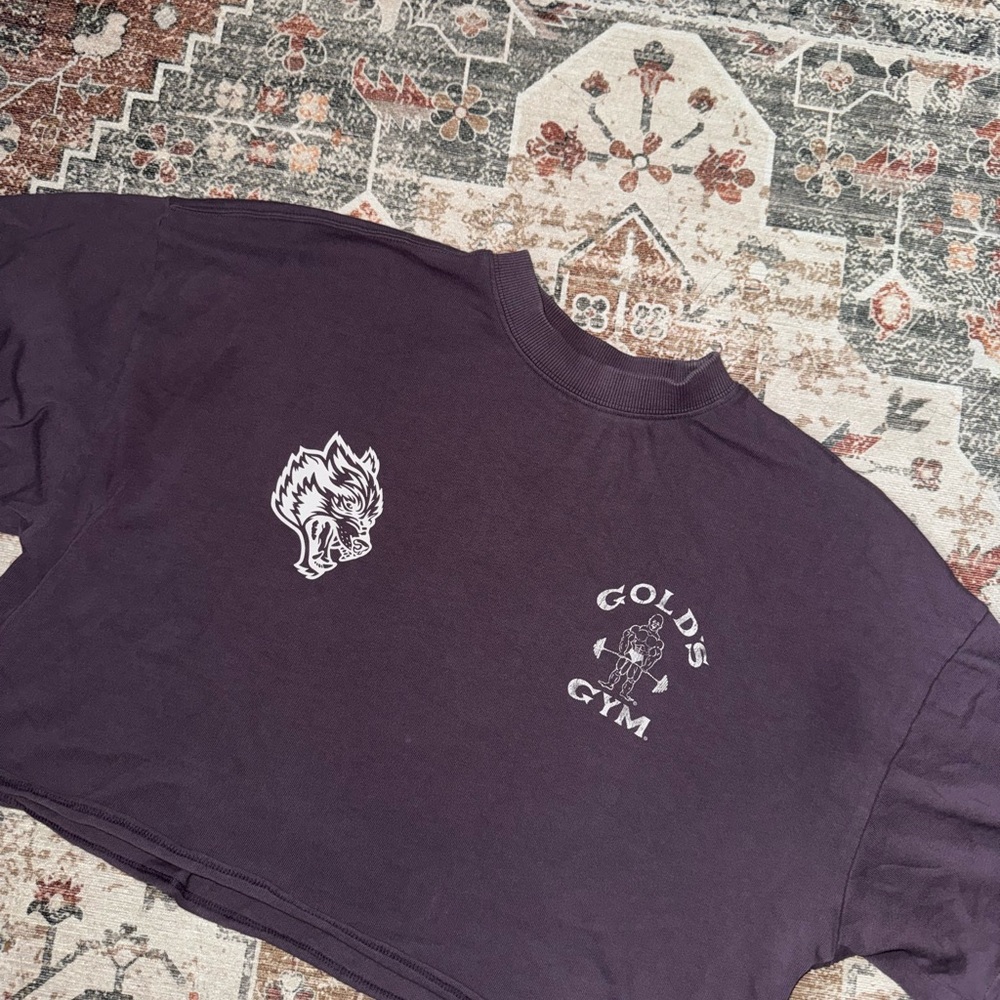 Gold's Gym Darcsport Purple Cropped T-Shirt